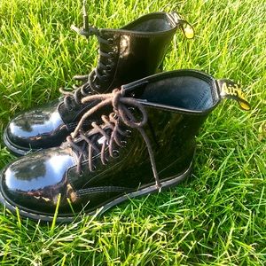 Vintage black leather Dr.Martens